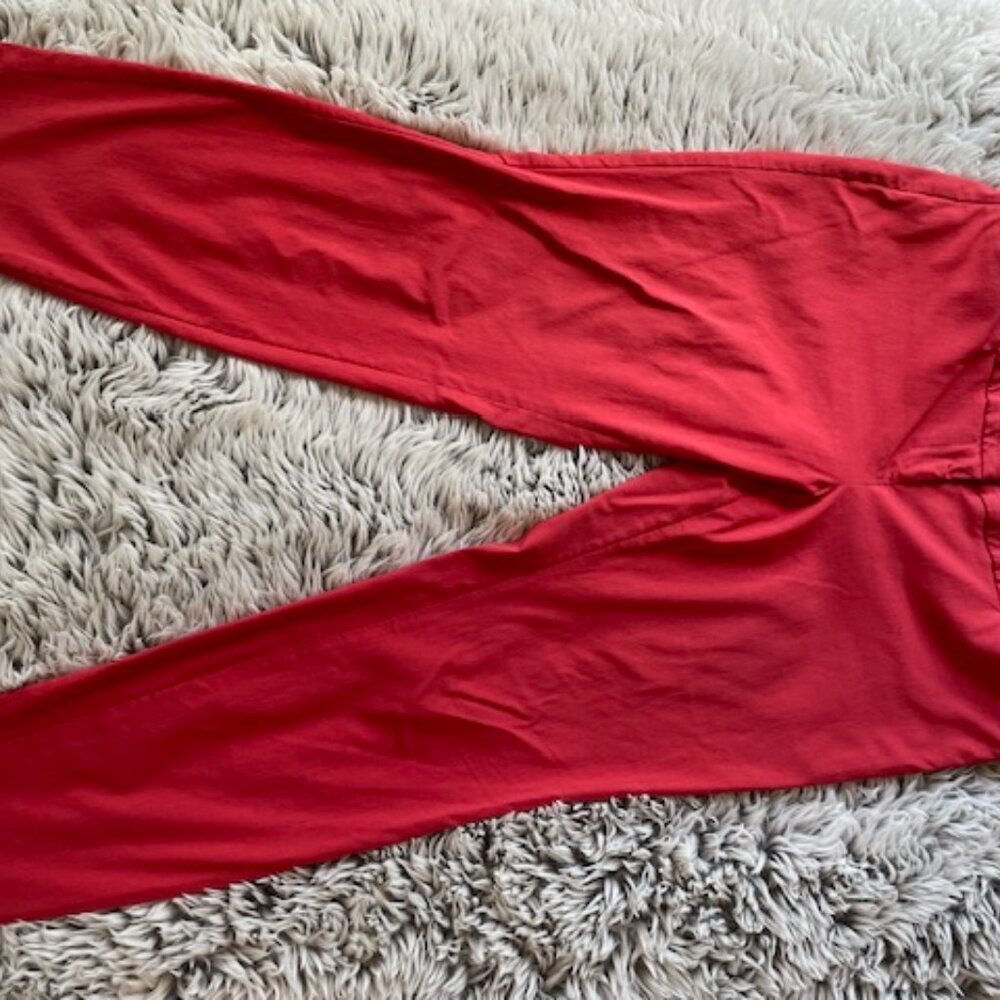 The Limite Exact Stretch Deep Coral Pants